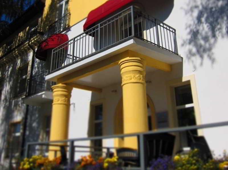 Hotel Vilmaja รีกา ภายนอก รูปภาพ