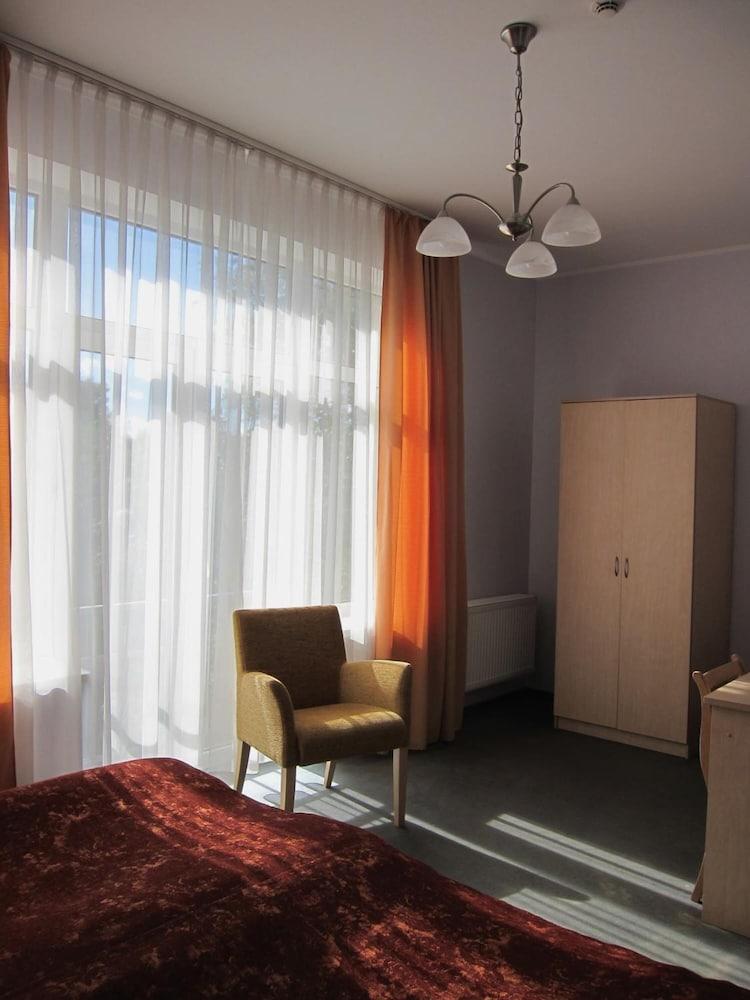 Hotel Vilmaja รีกา ภายนอก รูปภาพ