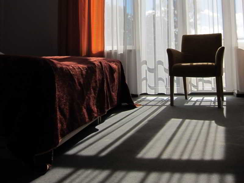 Hotel Vilmaja รีกา ภายนอก รูปภาพ