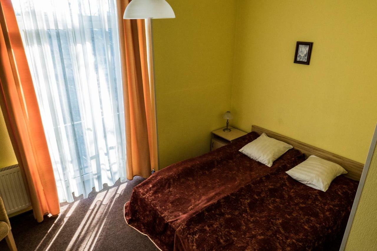 Hotel Vilmaja รีกา ภายนอก รูปภาพ